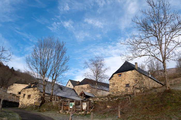 Les célèbres granges de Lias