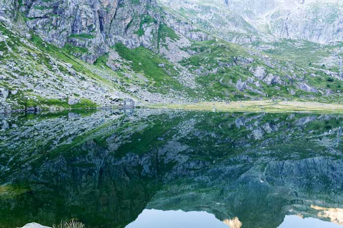 Reflets sur le lac Saussat