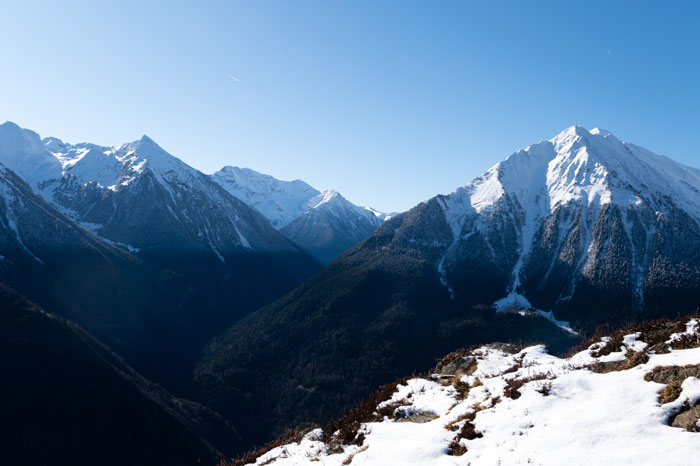 Vue des sommets autour du Pla d'Adet