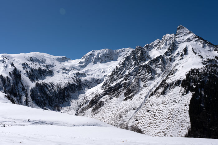 Vue du Soum de l'Escalette enneigé
